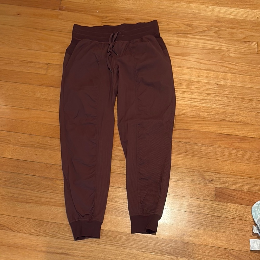 Dance studio jogger